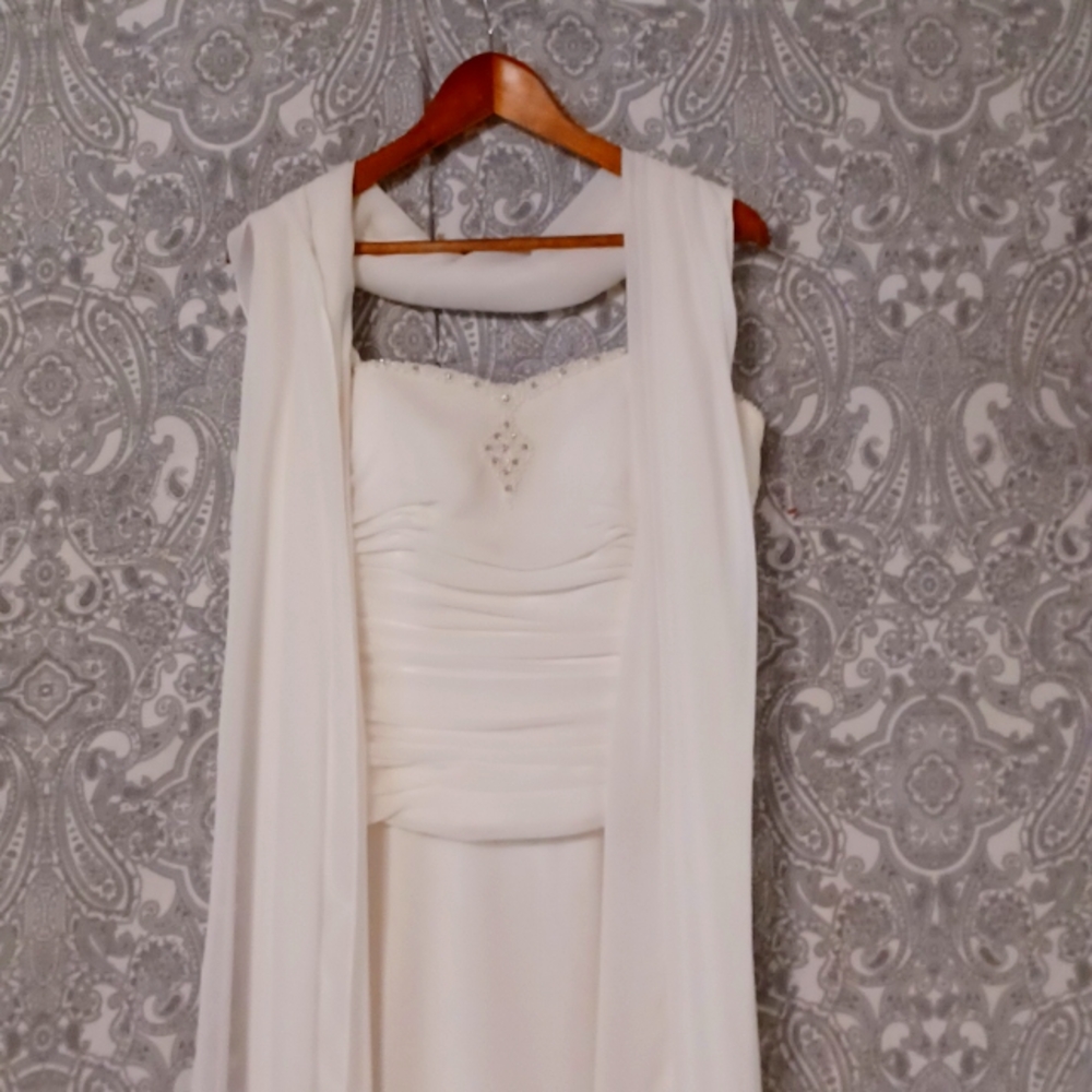 WEDDING 👰 DRESS - Picture 4 of 7